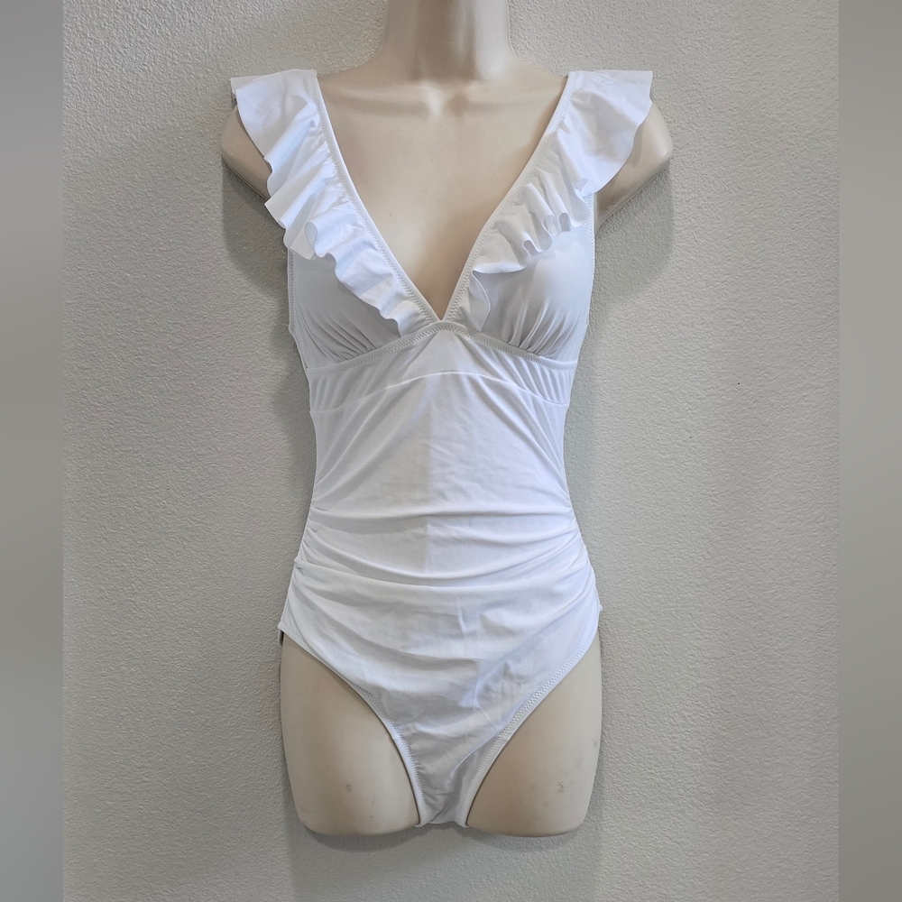 Cupshe White Ruffled one piece bathibgsuit size small NWT